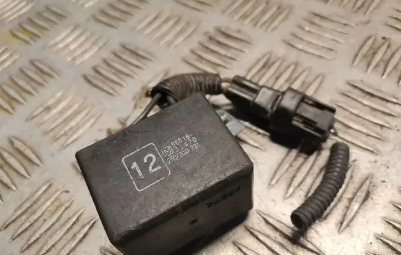 Lexus GS 300 350 430 450H Other relay 8651630470
