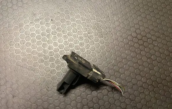 Suzuki Swift I Mass air flow meter 1974002230 6310 02H08