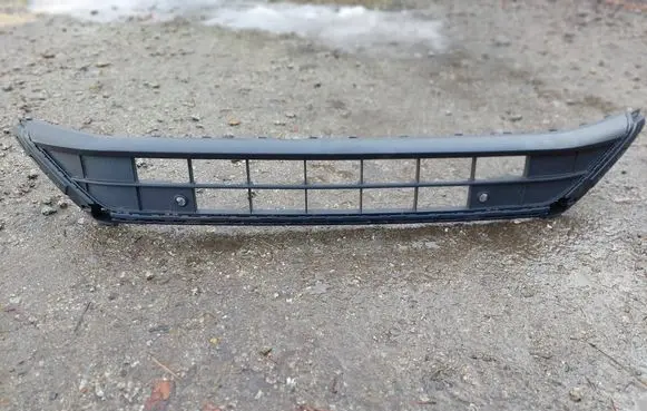 Volkswagen Tayron II Front bumper lower grill 57L805903