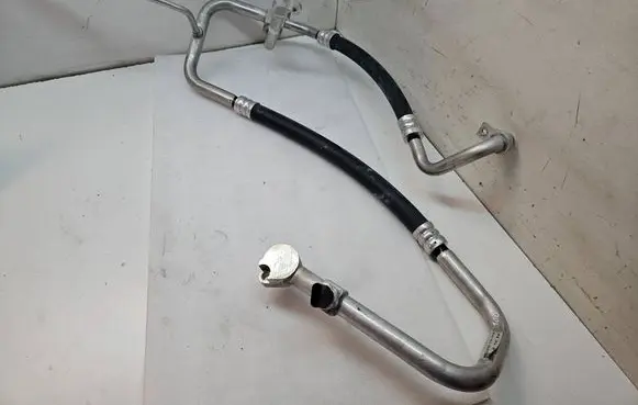Volkswagen ID. Buzz Air conditioning (A/C) pipe/hose 1N3816743A