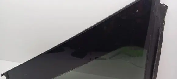 Rear vent window glass