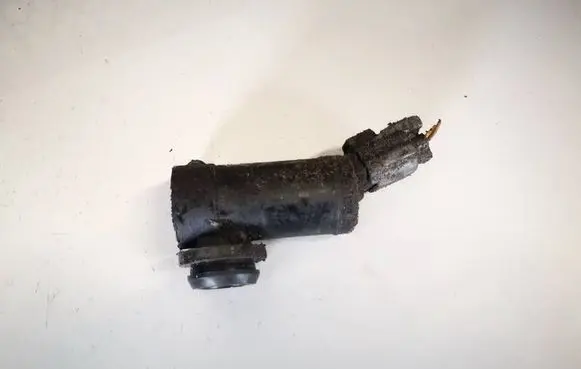 Subaru Outback Windscreen/windshield washer pump
