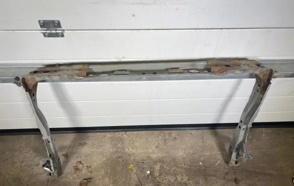 Toyota Prius (XW30) Radiator support slam panel
