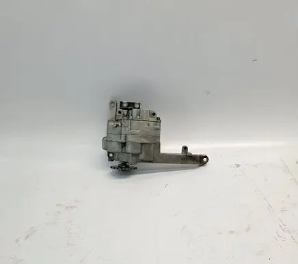 Mercedes-Benz E C207 W207 Oil pump A6421810801 A6421810547