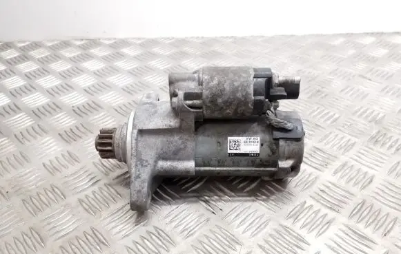 Audi Q3 8U Starter motor 02E911023M
