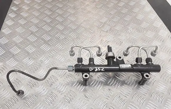 Ford Mondeo MK IV Fuel main line pipe 9681909680