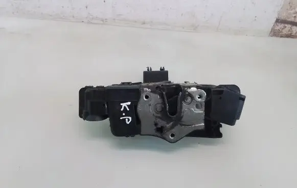 Fiat Stilo Front door lock