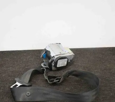 Audi A8 S8 D3 4E Rear seatbelt