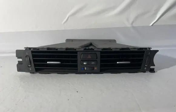 BMW 3 E90 E91 Dash center air vent grill 9130464 1144821