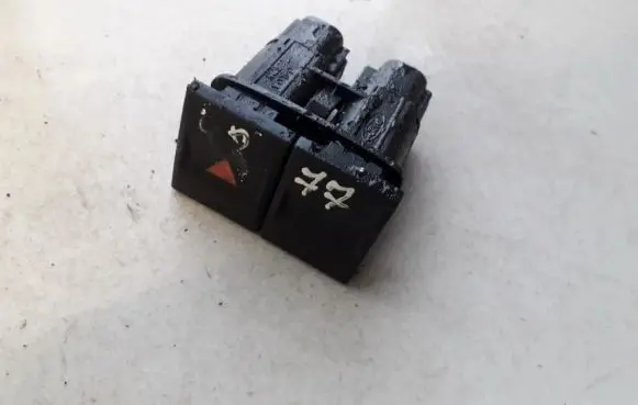 Ford Mondeo Mk III Hazard light switch 1s7t13a350bd 1s7t-13a350-bd