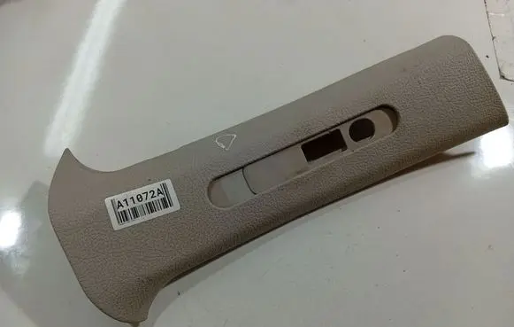 Peugeot 206 (B) pillar trim (top) 9644285677