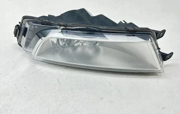 Skoda Octavia Mk3 (5E) Front fog light 5E0941699D 7190100000