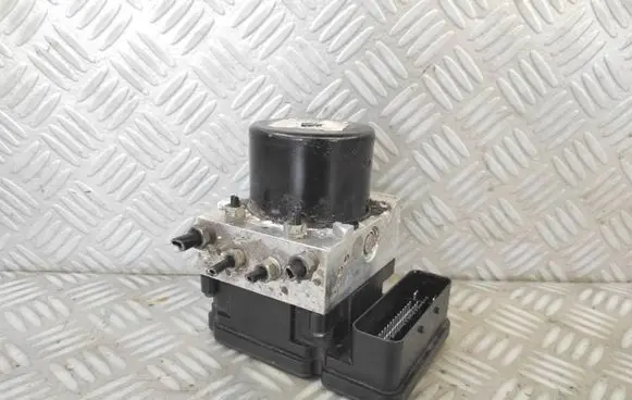 Ford Focus ABS Pump BV612C405AG 10021208034