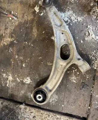 Ford Kuga III Front lower control arm/wishbone LX613A423