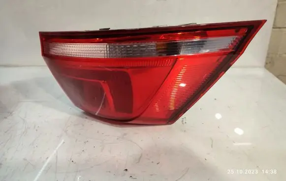 Rear/tail lights