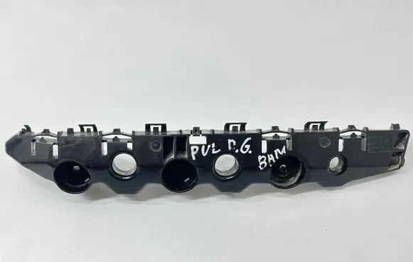 Nissan Pulsar Rear bumper mounting bracket 852263ZL0A