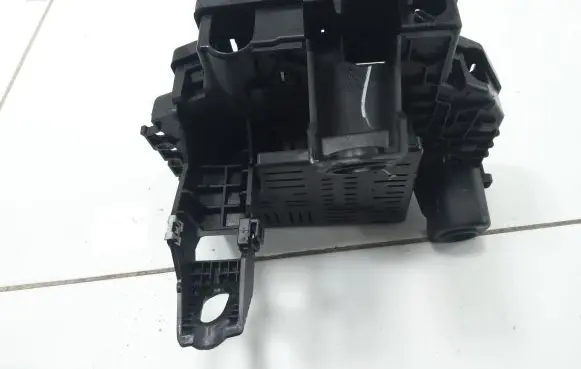 Mercedes-Benz GLE W167 Fuse module A1675404628