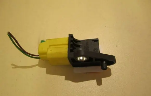 Volkswagen PASSAT B6 Airbag deployment crash/impact sensor 5N0959351