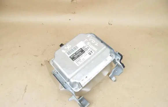 Toyota Yaris Engine control unit/module 896610D070 MB2750003423