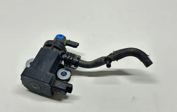Peugeot Expert Turbo solenoid valve 9808206880 13019309 25808733