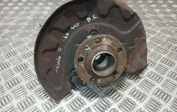 Seat Toledo IV (NH) Front wheel hub spindle knuckle