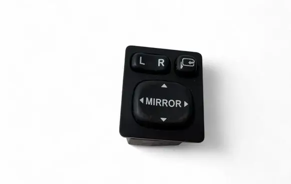 Toyota RAV 4 (XA30) Wing mirror switch 8487028020