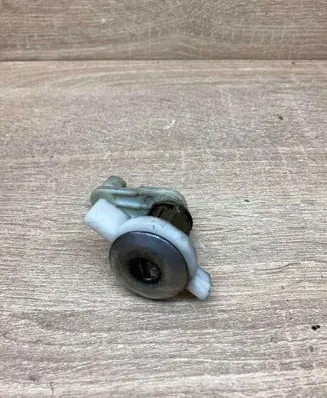 Renault Scenic I Front door lock 7700838540 500375