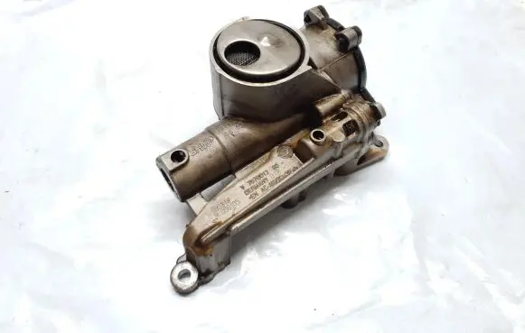 Peugeot 207 Oil pump 757601280