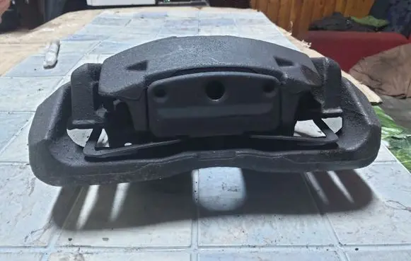 BMW 5 E60 E61 Front brake caliper