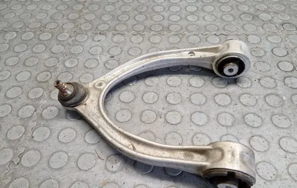 Mercedes-Benz C W205 Front lower control arm/wishbone