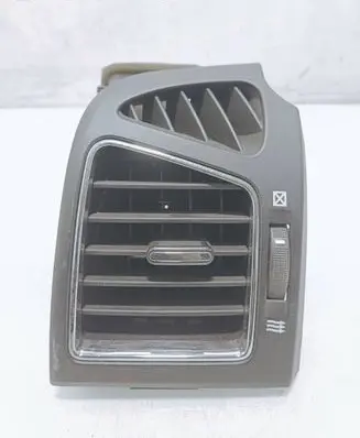 Chevrolet Captiva Dashboard side air vent grill/cover trim 95192170