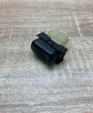 Mercedes-Benz ML W163 ESP (stability program) switch 1638202710 03100640