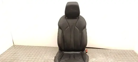 Skoda Enyaq iV Front driver seat