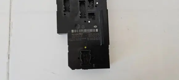 Mercedes-Benz C W204 Comfort/convenience module 2049001202 5DK00922558 2045459032
