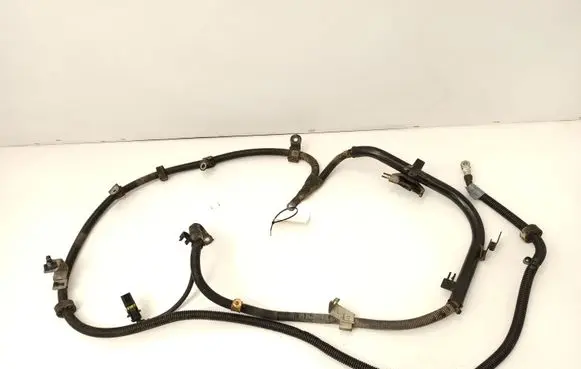 Mercedes-Benz C W204 Positive cable (battery) A2045408805