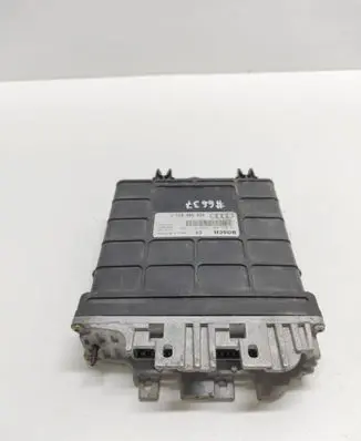 Audi A4 S4 B5 8D Engine control unit/module 0281001366367 028906021F
