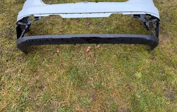 Renault Trafic III (X82) Front bumper 620226941R