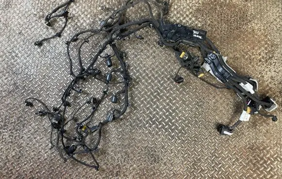 Mercedes-Benz GLS X167 Engine installation wiring loom A2561505601 A2561504701 A2561502801