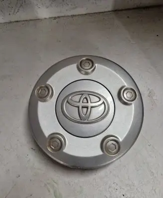 Toyota Proace Original wheel cap 9806150077 9806423677
