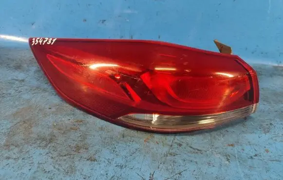 Hyundai Elantra VI Boot/trunk interior light 92401F3000
