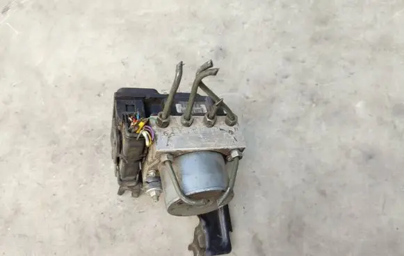 Nissan Micra ABS Pump 47660AX600 0265231341