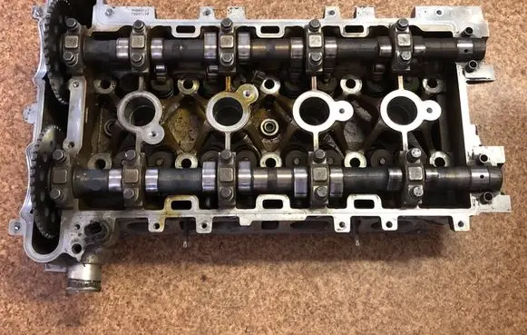 Saab 9-3 Ver2 Engine head 55353482