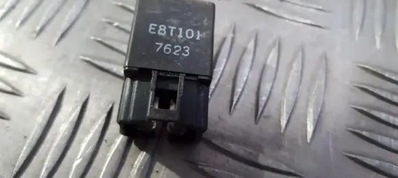 Mitsubishi Galant Other relay e8t101 7623