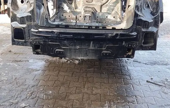 Audi Q2 - Trunk bottom trim panel 