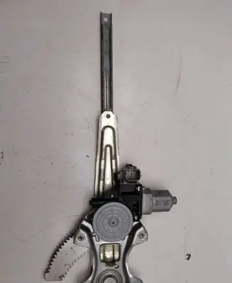 Nissan Juke I F15 Rear door window regulator motor 82730CV01B