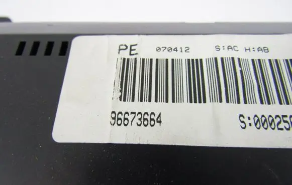 Opel Antara Speedometer (instrument cluster) 96673664