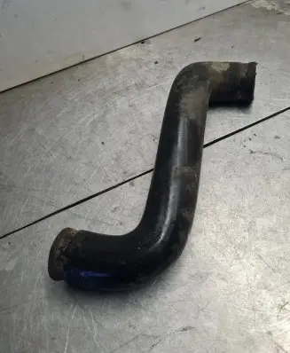 Mercedes-Benz Sprinter W901 W902 W903 W904 Engine coolant pipe/hose 9015011582