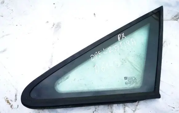 Opel Zafira A Front triangle window/glass 