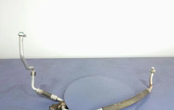 Hyundai i10 Air conditioning (A/C) pipe/hose