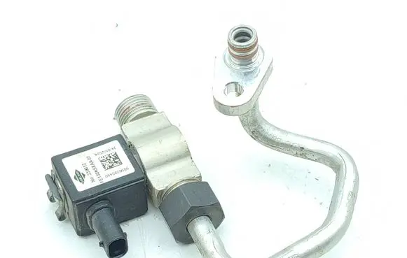 Peugeot 3008 III Air conditioning (A/C) pipe/hose 9856220480